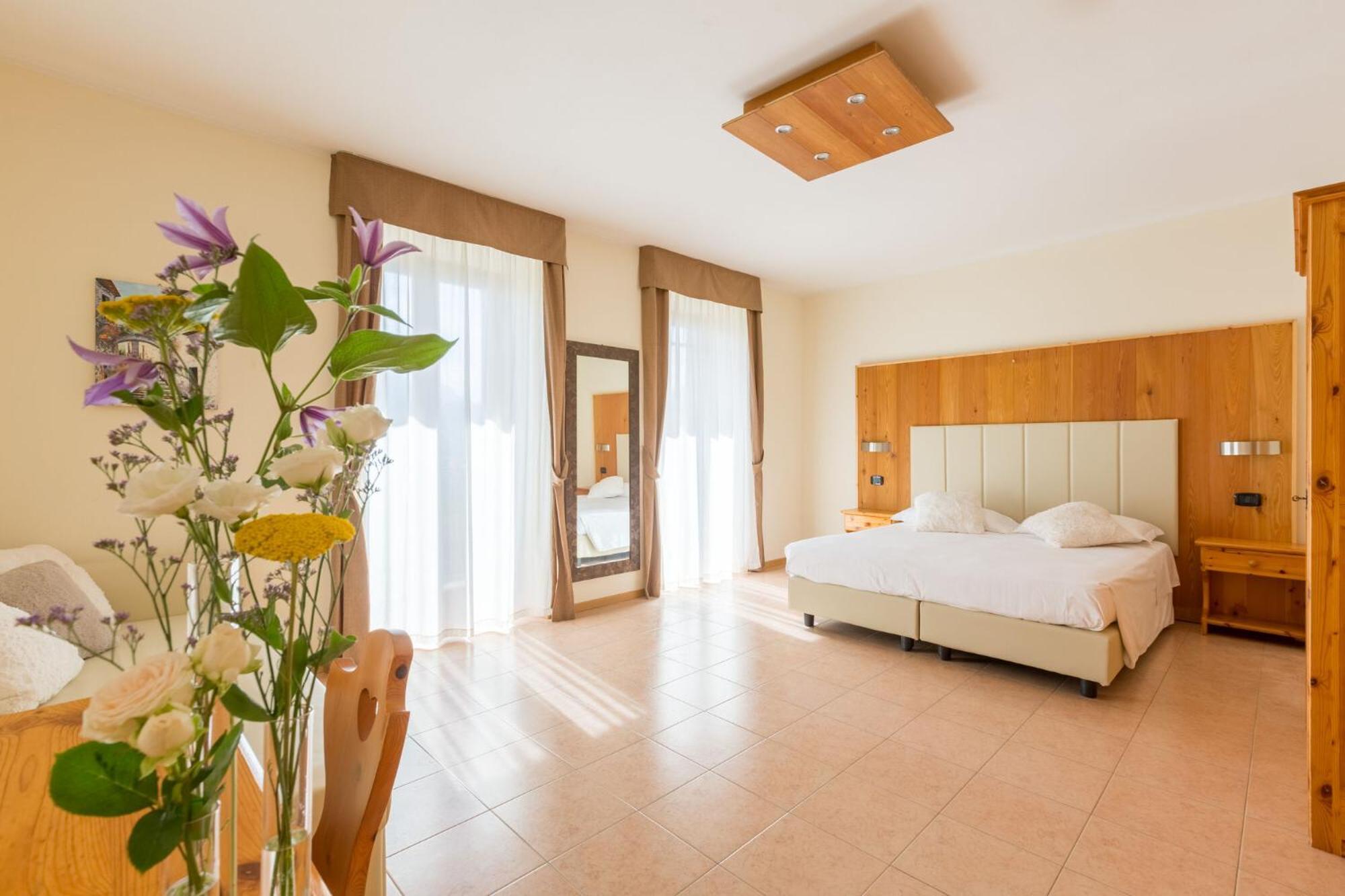 加尔达湖滨Agritur Eden Marone别墅 外观 照片