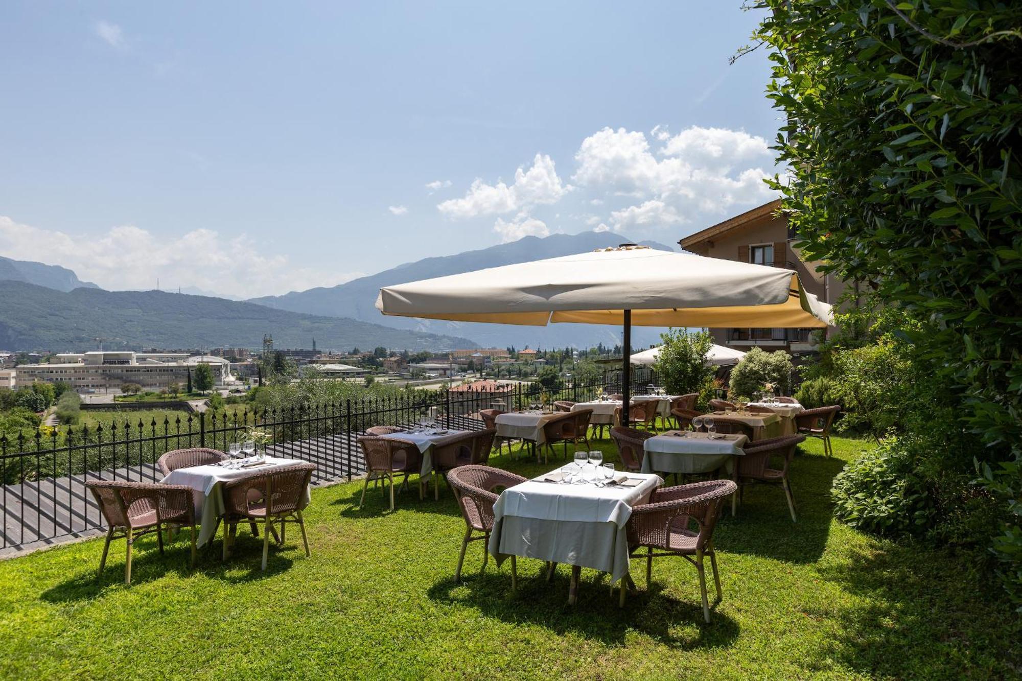 加尔达湖滨Agritur Eden Marone别墅 外观 照片